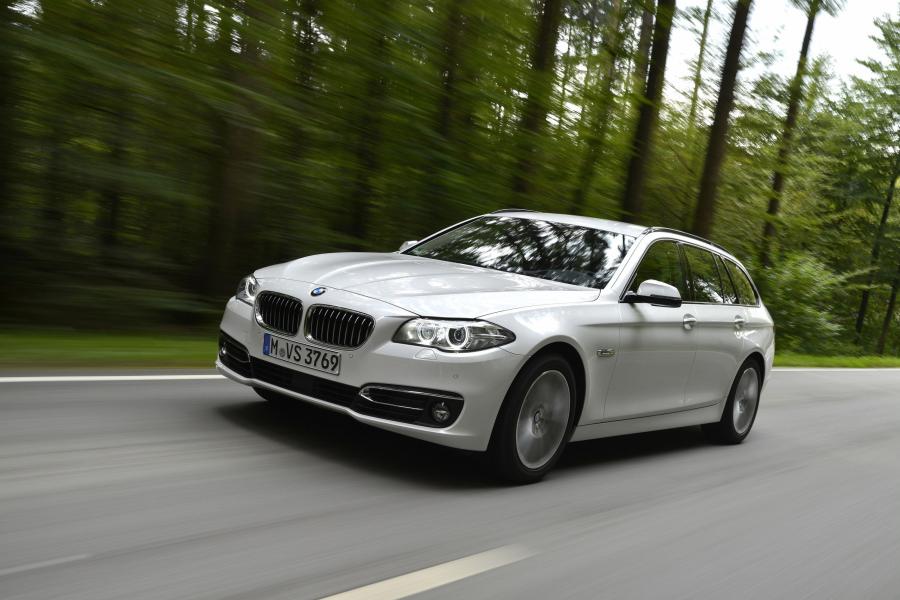  BMW 520d Touring 2014 года  (фото 9 из 46)